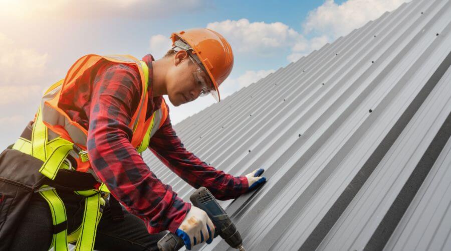 GAF roofing contractor in Plevna, KS